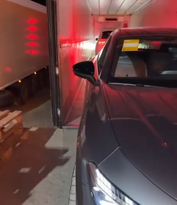 Погрузка авто